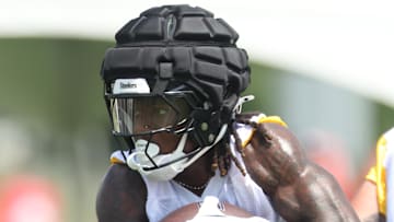 Pittsburgh Steelers running back Kaleb Johnson