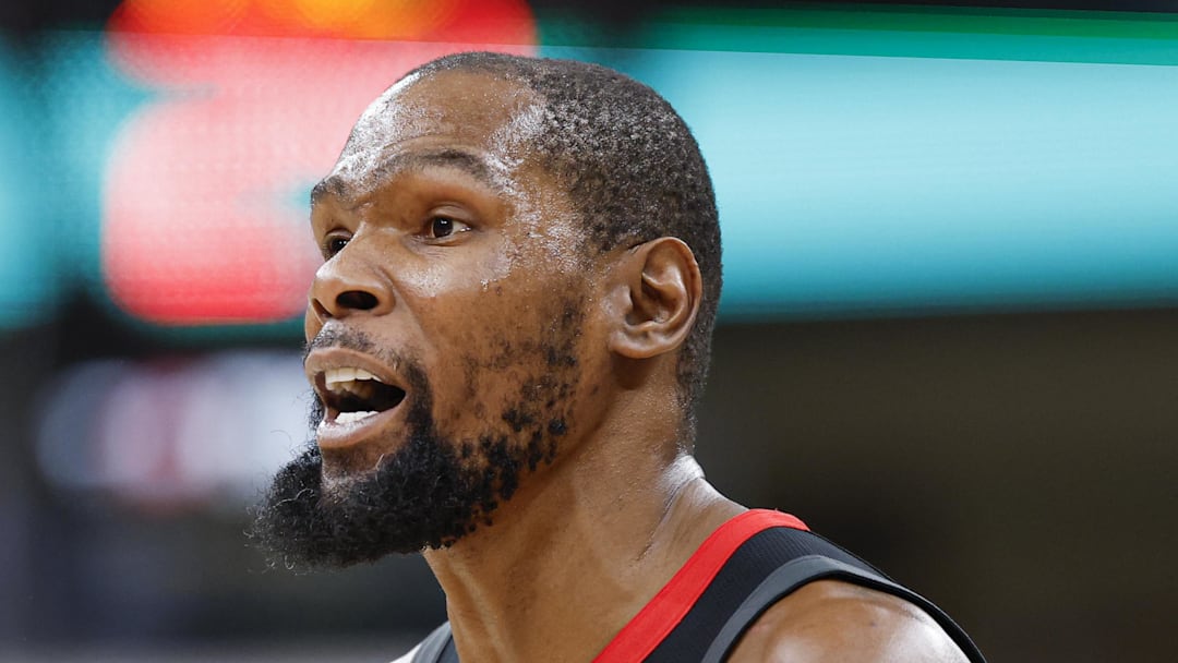 Houston Rockets forward Kevin Durant (7) reacts during the second half at United Center on Mar 23, 2026. Houston Rockets forward Kevin Durant (7) reacts during the second half at United Center on Mar 23, 2026.