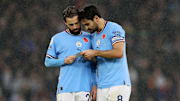 Com Bernardo Silva distante, Barcelona se aproxima de Gündogan, do Manchester City.
