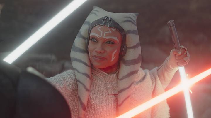 Ahsoka Tano (Rosario Dawson) in Lucasfilm's STAR WARS: AHSOKA, exclusively on Disney+. ©2023 Lucasfilm Ltd. & TM. All Rights Reserved.