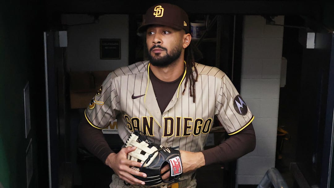 Apr 6, 2026; Pittsburgh, Pennsylvania, USA; San Diego Padres right fielder Fernando Tatis Jr. (23) enters the dugout to playtime Pittsburgh Pirates at PNC Park. Mandatory Credit: Charles LeClaire-Imagn Images Apr 6, 2026; Pittsburgh, Pennsylvania, USA; San Diego Padres right fielder Fernando Tatis Jr. (23) enters the dugout to playtime Pittsburgh Pirates at PNC Park. Mandatory Credit: Charles LeClaire-Imagn Images