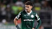 Raphael Veiga não aproveitou oportunidade diante do Corinthians