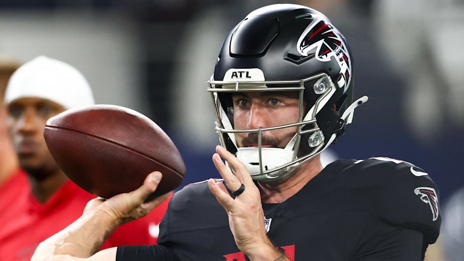 Ben Dinucci has been around the block a few times as an NFL backup quarterback.  | Kevin Jairaj-Imagn Images