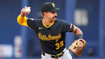 Pittsburgh Pirates v Miami Marlins