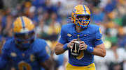 Pittsburgh Panthers quarterback Mason Heintschel (6) looks to pass during the first half against the Notre Dame Fighting Irish at Acrisure Stadium in Pittsburgh, PA on November 15, 2025.
