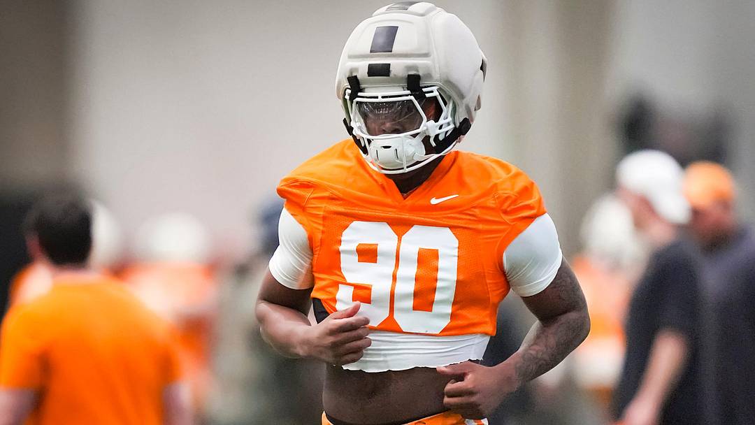Tennessee defensive lineman Chaz Coleman (90) during the Vols' first spring football practice in Knoxville on March 16, 2026.