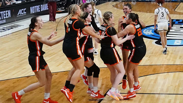 Oregon State went to the Elite Eight last season then eight players transferred out of the program. Oregon State went to the Elite Eight last season then eight players transferred out of the program.