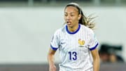 Les Bleues de Selma Bacha veulent se lancer de la meilleure des manières.