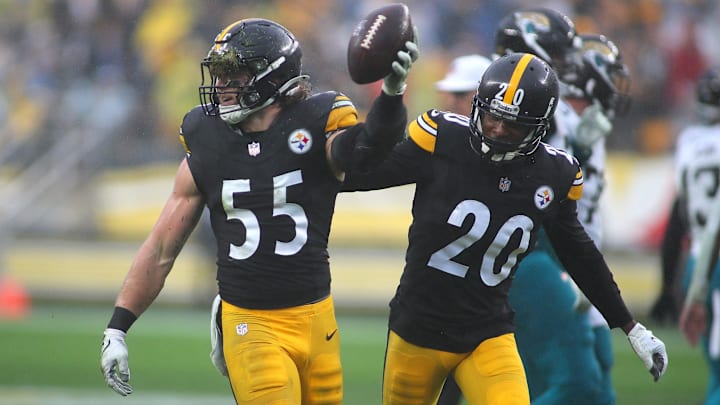 Pittsburgh Steelers Cole Holcomb (55) reacts after recovering a fumble during the first half against the Jacksonville Jaguars at Acrisure Stadium in Pittsburgh, PA on October 29, 2023. Pittsburgh Steelers Cole Holcomb (55) reacts after recovering a fumble during the first half against the Jacksonville Jaguars at Acrisure Stadium in Pittsburgh, PA on October 29, 2023.