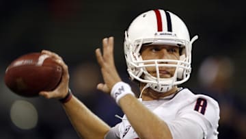 Oct 29, 2011, Seattle, WA, USA; Arizona Wildcats quarterback Nick Foles (8).