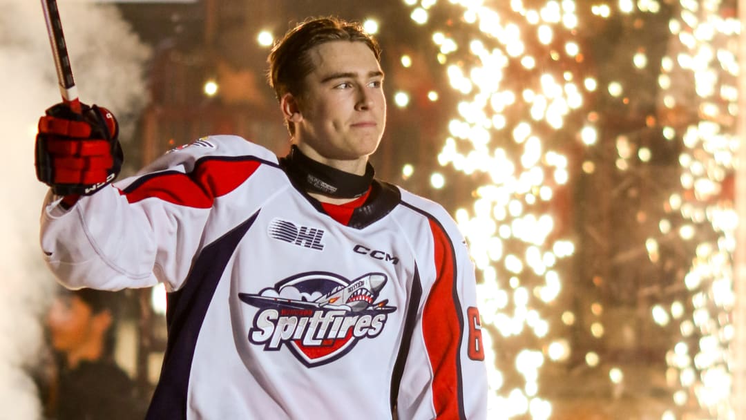 Windsor Spitfires forward Liam Greentree (#66) vs the Guelph Storm