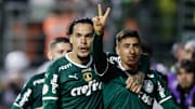 O auxiliar comandou o Verdão na vitória contra o Santos em 2022 por 1 a 0 com gol de Gustavo Gómez