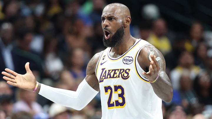 Los Angeles Lakers forward LeBron James