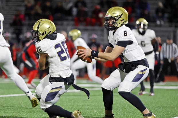 Stone Saunders of Bishop McDevitt surveys the field in a win over Aliquippa in the PIAA Class 4A state championship game.