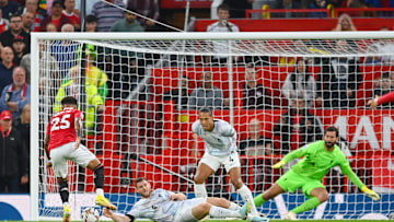 Manchester United v Liverpool FC - Premier League