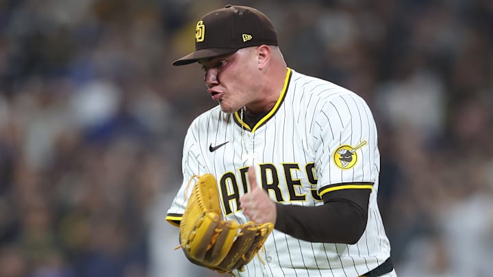 Los Angeles Dodgers v San Diego Padres