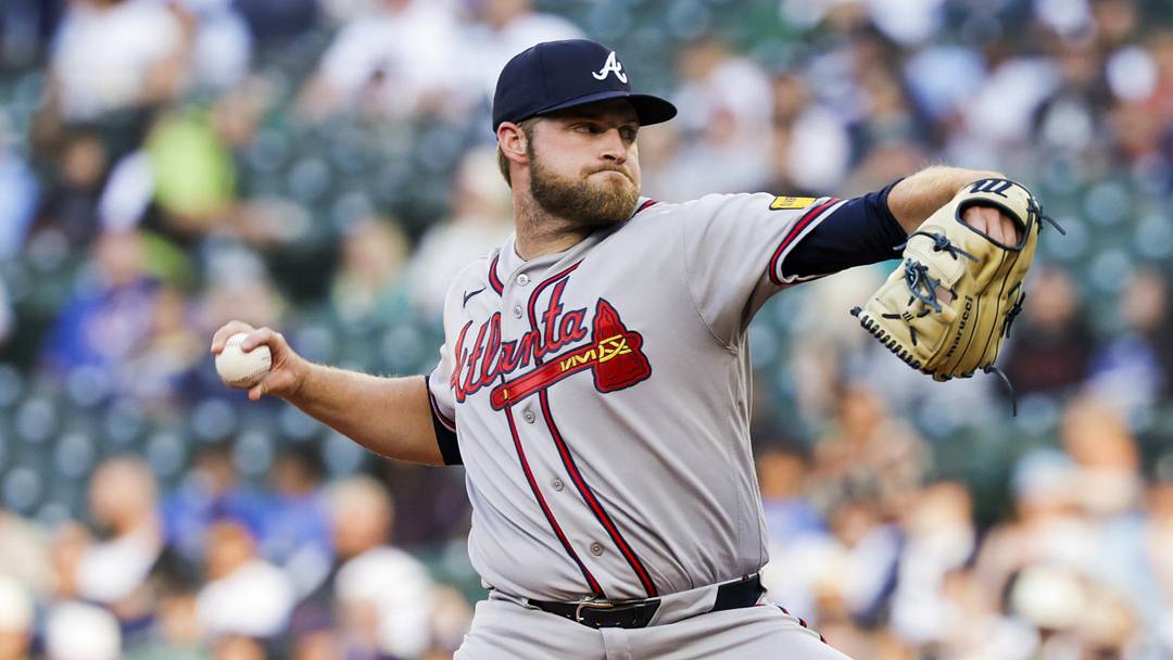Elder and the Braves' bullpen slice up Mariners bats