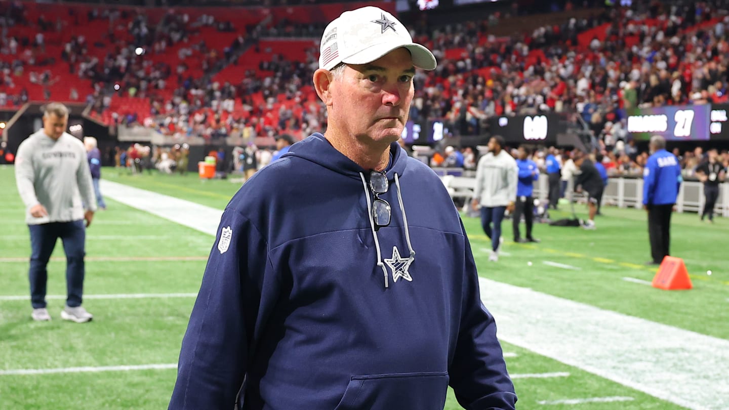 邁克齊默 (Mike Zimmer) 在第九週失利後將牛仔隊的防守拋在了底下