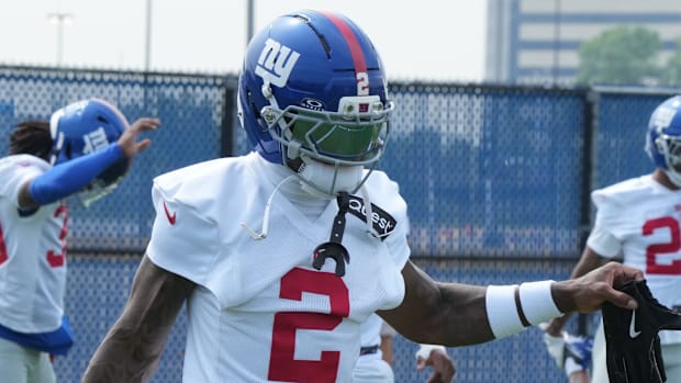 New York Giants cornerback Deonte Banks  