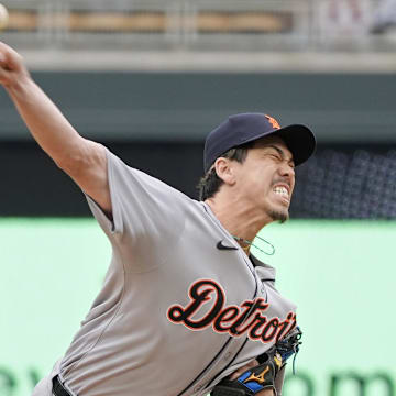 Veteran MLB pitcher Kenta Maeda signed a contract with the Yankees.