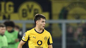 Aaron Anselmino musste den BVB überraschend verlassen Aaron Anselmino musste den BVB überraschend verlassen