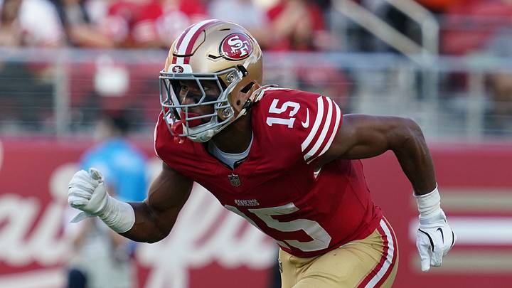 San Francisco 49ers wide receiver De'Zhaun Stribling (15)