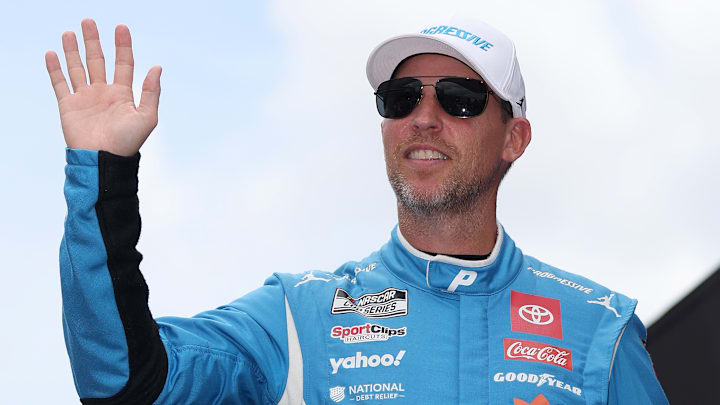 Denny Hamlin, Joe Gibbs Racing, Dover Motor Speedway, NASCAR