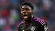 Gehen die Bayern mit Davies ins letzte Vertragsjahr?