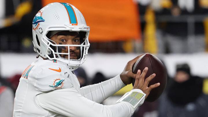 Miami Dolphins quarterback Tua Tagovailoa 