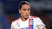 Amel Majri est la première en France. 
