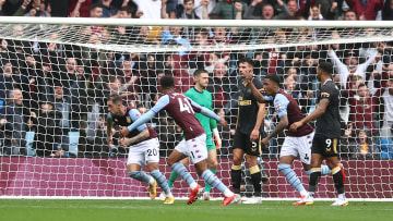 Aston Villa venció al Newcastle 2-0 al principio de la campaña 