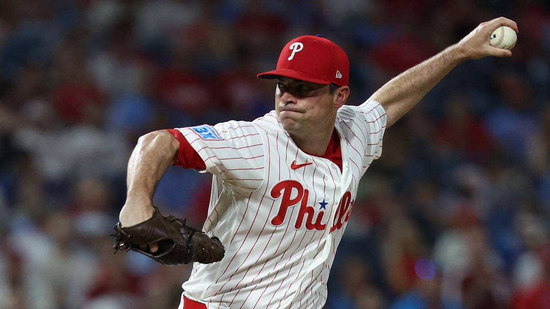Aug 18, 2026; Philadelphia, Pennsylvania, USA; Philadelphia Phillies pitcher Brooks Raley (30) throws a pitch against the Miami Marlins during the ninth inning at Citizens Bank Park. Mandatory Credit: Bill Streicher-Imagn Images
