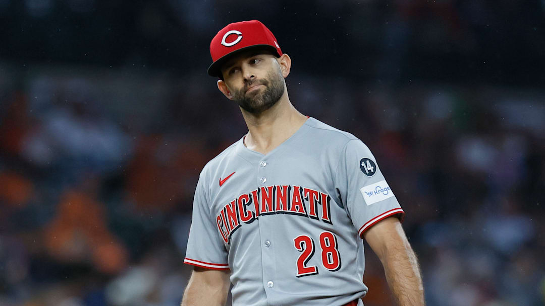 Cincinnati Reds pitcher Nick Martinez