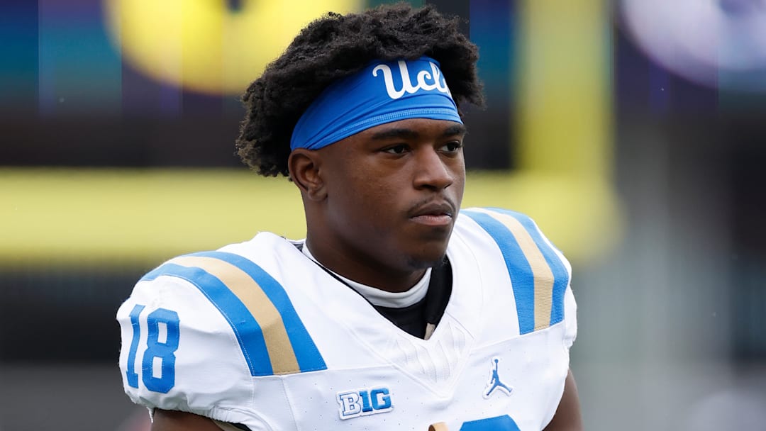 COLLEGE FOOTBALL: OCT 25 UCLA at Indiana COLLEGE FOOTBALL: OCT 25 UCLA at Indiana