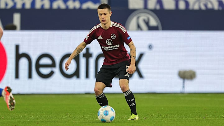 Oliver Villadsen kritisierte seinen Ex-Klub 1. FC Nürnberg Oliver Villadsen kritisierte seinen Ex-Klub 1. FC Nürnberg
