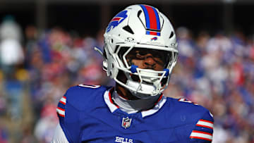 Miami Dolphins v Buffalo Bills