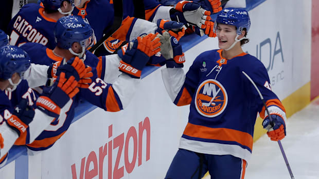 New York Islanders defenseman Matthew Schaefer