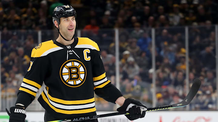 Calgary Flames v Boston Bruins