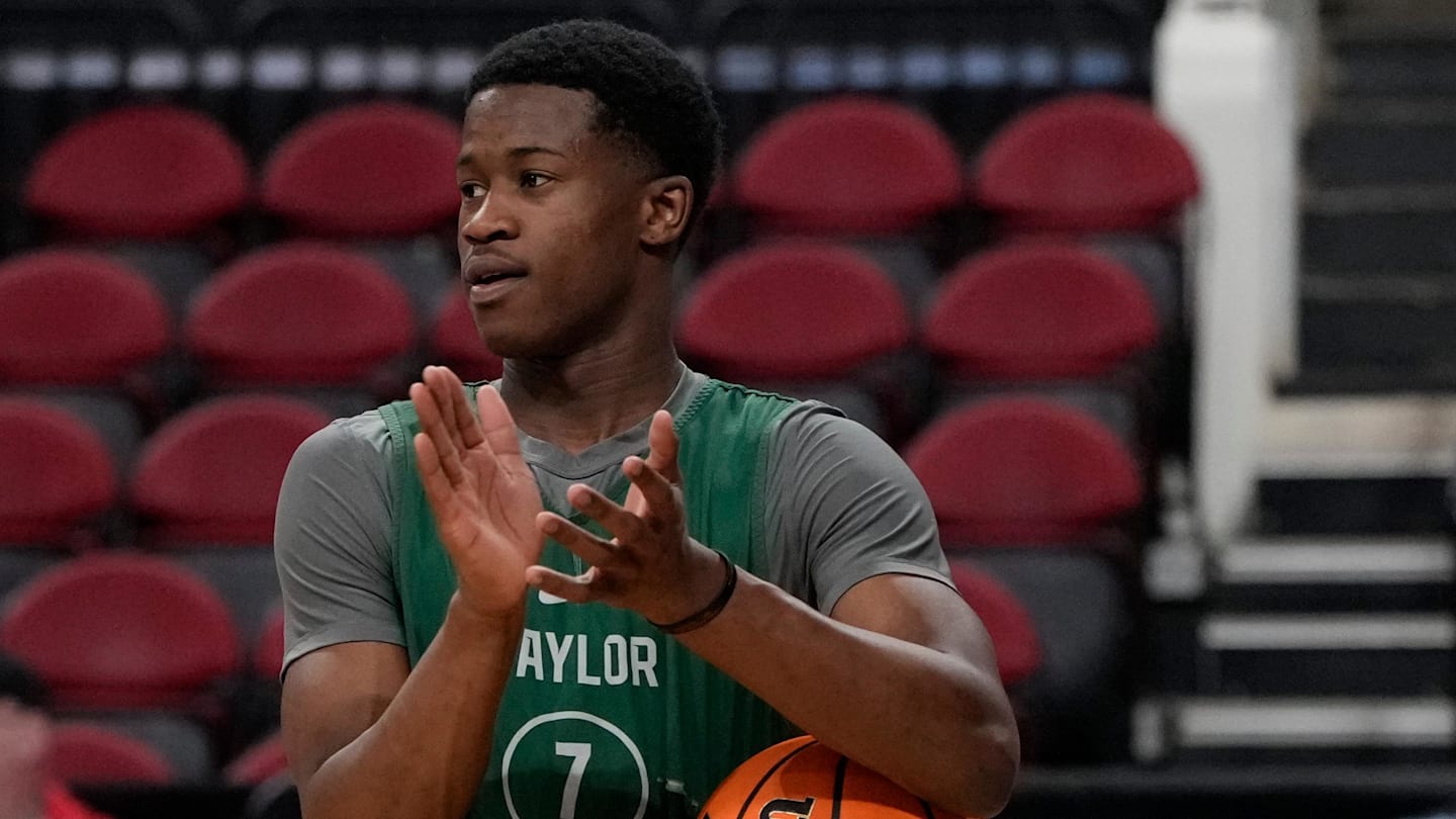 76ers No.3 Pick VJ Edgecombe Misses Summer League Game with Thumb Injury, Undergoes Reevaluation