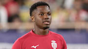 Ansu Fati lors d'un échauffement avec l'AS Monaco.