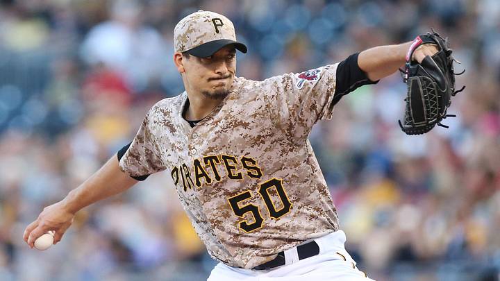 Aug 20, 2015; Pittsburgh, PA, USA; Pittsburgh Pirates starting pitcher Charlie Morton (50) delivers a pitch against the San Francisco Giants during the first inning  at PNC Park. Mandatory Credit: Charles LeClaire-Imagn Images