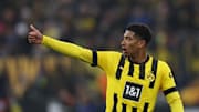 Jude Bellingham não vai renovar com o Borussia Dortmund, segundo a imprensa internacional. 