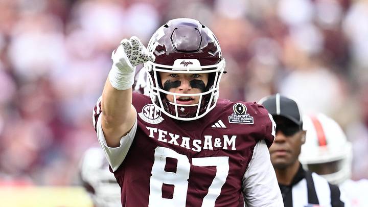 Dec 20, 2025; College Station, TX, USA; Texas A&M Aggies tight end Nate Boerkircher (87) celebrates a first down against the Miami Hurricanes during first quarter of the first round game of the CFP National Playoff at Kyle Field. 