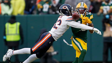 Chicago Bears cornerback Terell Smith (32) breaks up a pass intended for Green Bay Packers wide receiver Dontayvion Wicks 