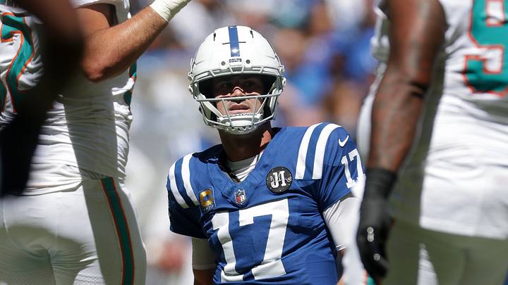 Miami Dolphins v Indianapolis Colts