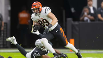 Nov 21, 2021; Paradise, Nevada, USA; Cincinnati Bengals tight end Drew Sample (89) against the Las