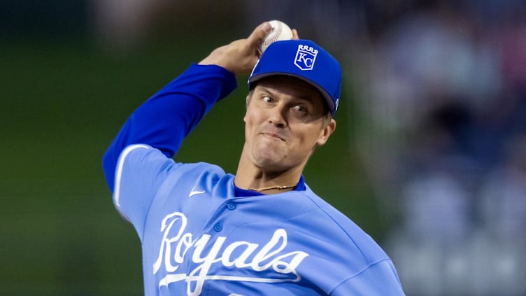 Mar 4, 2023; Surprise, Arizona, USA; Kansas City Royals pitcher Zack Greinke against the Los Angeles