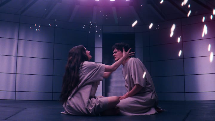 (L-R) Agatha Harkness (Kathryn Hahn) and Billy Maximoff (Joe Locke) in Marvel Television's AGATHA ALL ALONG, exclusively on Disney+. Photo courtesy of Marvel Television. © 2024 MARVEL.