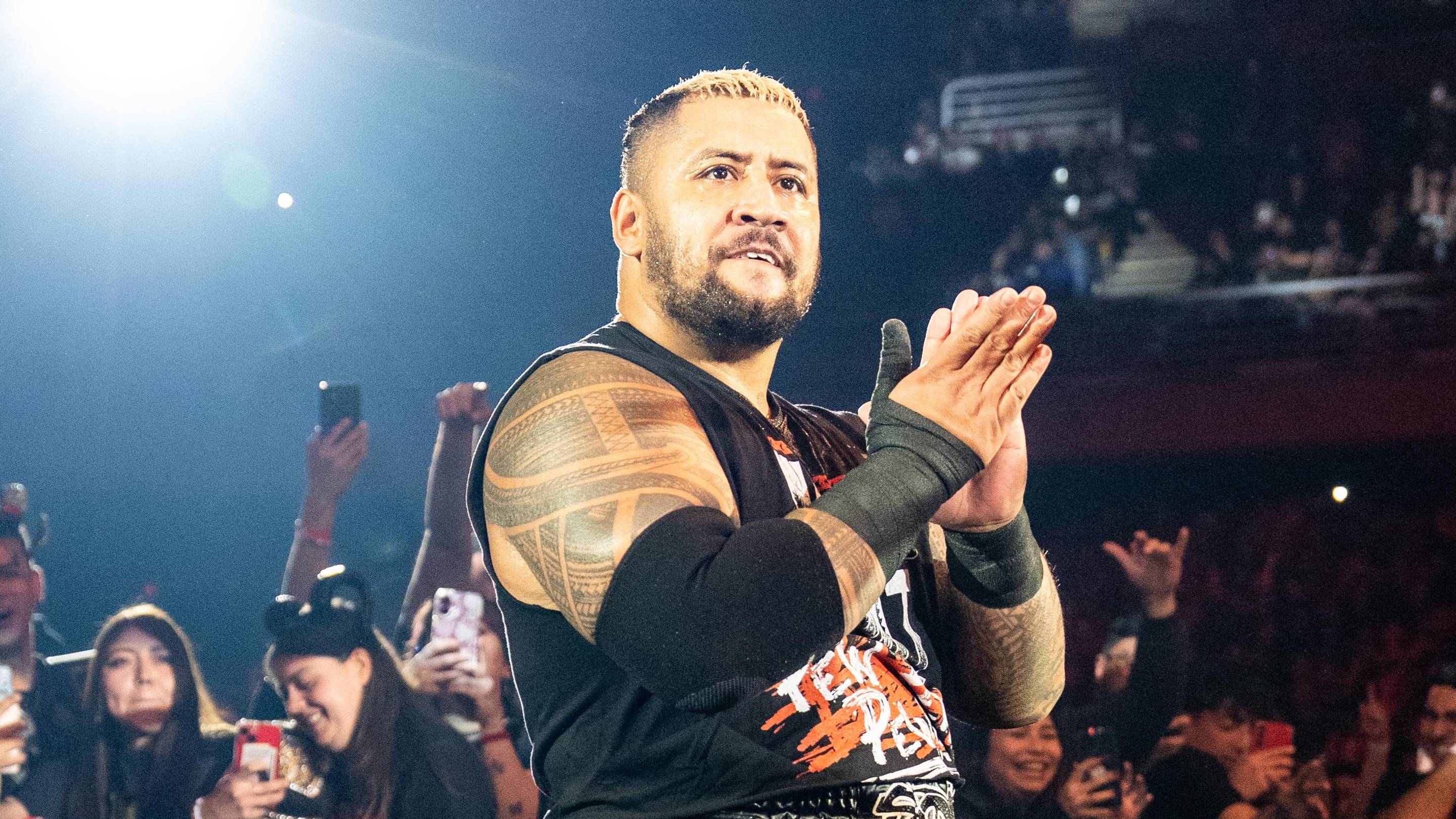 WWE Raw Results & Booking Grades (9/21/26): Solo Sikoa Gets Abducted!
