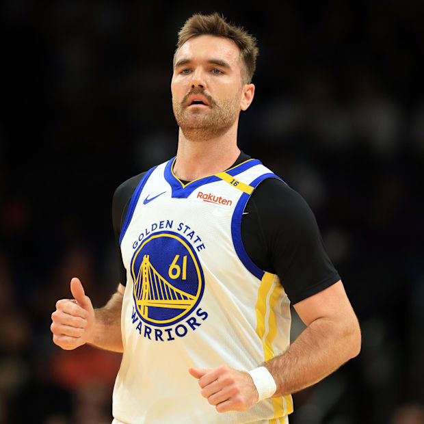 Golden State Warriors Could Lose Playoff Fan Favorite